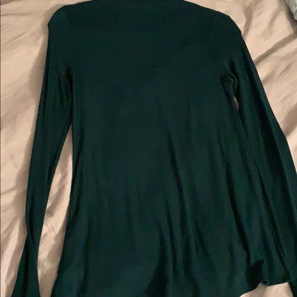 Sexy Green Top - Picture 3 of 7